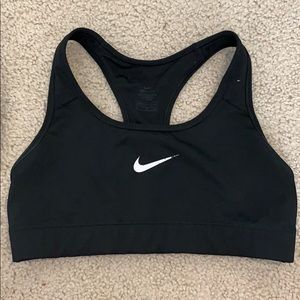nike sports bra